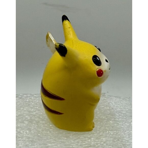Vintage 1999 Pikachu  1” Figure Pokémon Nintendo - Picture 3 of 6